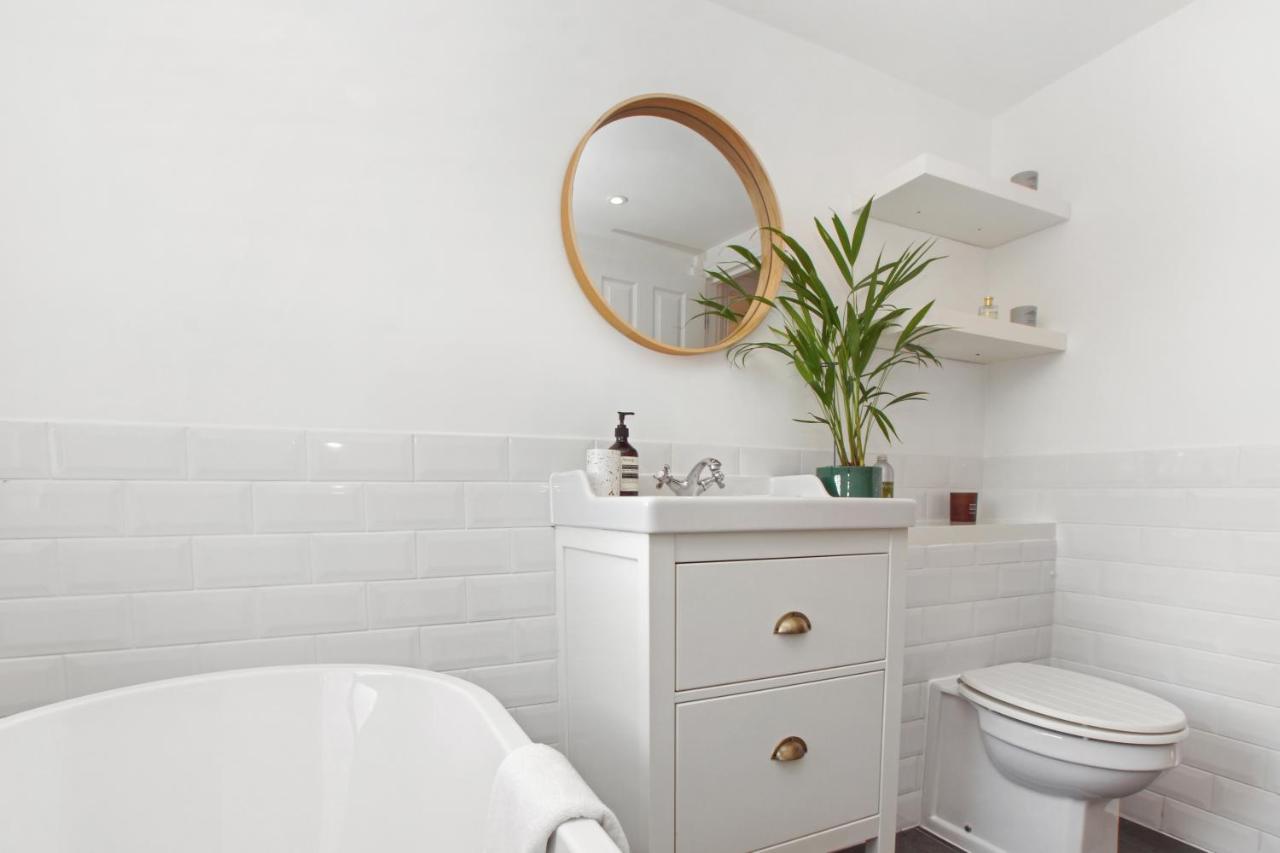 Bright, Stylish & Cosy 3-Bed Flat Near Mile End Apartman London Kültér fotó