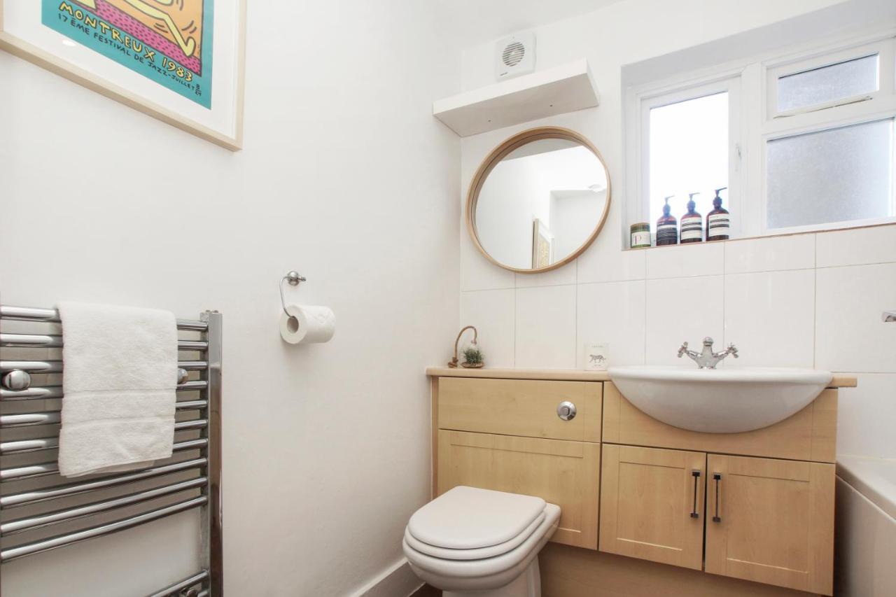 Bright, Stylish & Cosy 3-Bed Flat Near Mile End Apartman London Kültér fotó